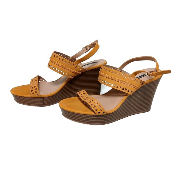 Parker & Sky wedge sandals mustard, yellow - Picture 2 of 6